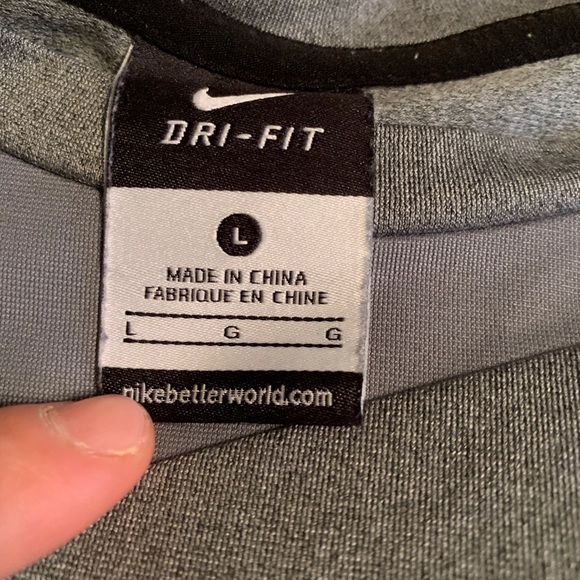 Lot of three Nike dri fit - Picture 4 of 11